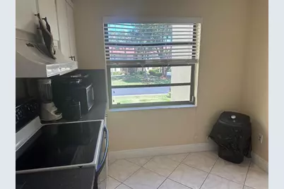 21218  Lago Cir, Unit #7H, Boca Raton, FL 33433 - Photo 12