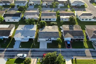 730 NW 75th Ave, Margate, FL 33063 - Photo 6