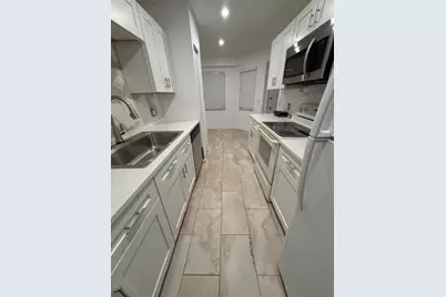 1200 SW 124th Terrace, Unit #405, Pembroke Pines, FL 33027 - Photo 2