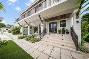 239 W Seaview Dr, Duck Key, FL 33050 - Photo 1