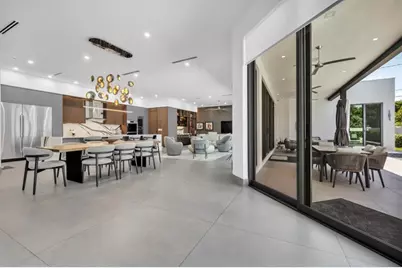 300 NE 21st Ct, Wilton Manors, FL 33305 - Photo 20