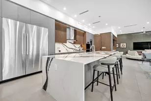 300 NE 21st Ct, Wilton Manors, FL 33305 - Photo 10