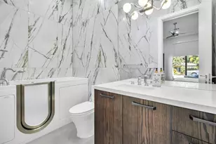 300 NE 21st Ct, Wilton Manors, FL 33305 - Photo 36