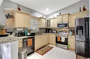 2011 SW Judith Ln, Port Saint Lucie, FL 34953 - Photo 16