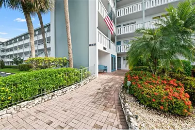 2802 S Victoria Way, Unit #J3, Coconut Creek, FL 33066 - Photo 22