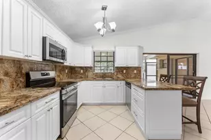 5051 SW 142nd Pl, Miami, FL 33175 - Photo 10