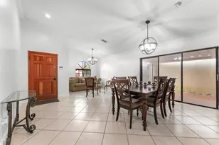 5051 SW 142nd Pl, Miami, FL 33175 - Photo 4