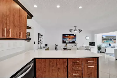 3090 NE 48th St, Unit #316, Fort Lauderdale, FL 33308 - Photo 12