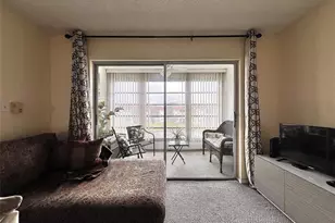 8901 Sunrise Lakes Blvd, Sunrise, FL 33322 - Photo 10