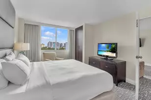 2670 E Sunrise Blvd, Fort Lauderdale, FL 33304 - Photo 16