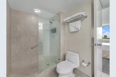 2670 E Sunrise Blvd, Unit #922, Fort Lauderdale, FL 33304 - Photo 20