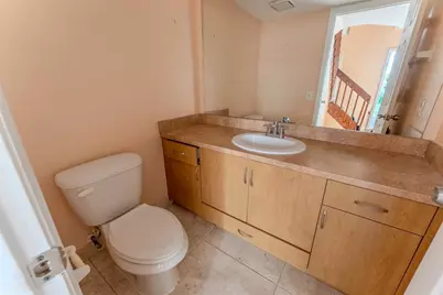 626 NE 195th St, Unit #626, Miami, FL 33179 - Photo 4