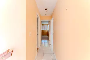 626 NE 195th St, Miami, FL 33179 - Photo 12