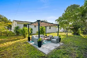 2324 1st Pl, Vero Beach, FL 32962 - Photo 16