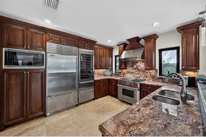 116 SE 11th Ave, Unit #116, Fort Lauderdale, FL 33301 - Photo 12