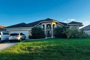 874 SW McCracken Ave, Port Saint Lucie, FL 34953 - Photo 2