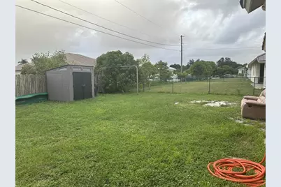 874 SW McCracken Ave, Port Saint Lucie, FL 34953 - Photo 38