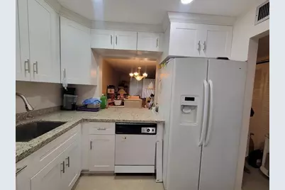 5945  Del Lago Cir, Unit #105, Sunrise, FL 33313 - Photo 2