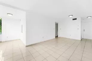 250 180th Dr, Sunny Isles Beach, FL 33160 - Photo 12