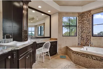 4930 NE 27th Ter, Lighthouse Point, FL 33064 - Photo 28