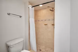 9500 SW 3rd St, Boca Raton, FL 33428 - Photo 26