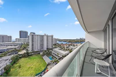 3101  Bayshore, Unit #1007, Fort Lauderdale, FL 33304 - Photo 42