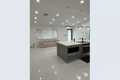 8952 NW 25th Ct, Coral Springs, FL 33065 - Photo 6