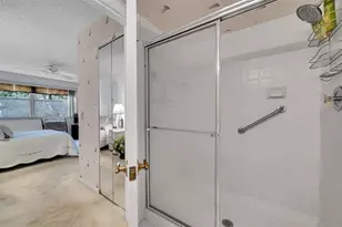 10368 NW 24th Pl, Sunrise, FL 33322 - Photo 36