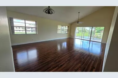 8751  Holly Ct, Unit #202, Tamarac, FL 33321 - Photo 6