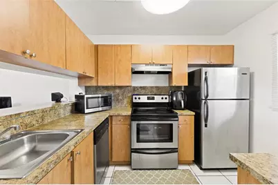 3199  Foxcroft Rd, Unit #304, Miramar, FL 33025 - Photo 4