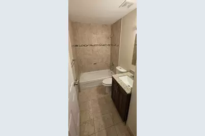 1940 NW 4th Ct, Unit #14, Miami, FL 33136 - Photo 2