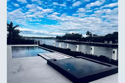 23  Isla Bahia Dr, Fort Lauderdale, FL 33316 - Photo 2