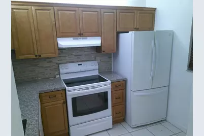 3199  Foxcroft Rd, Unit #306, Miramar, FL 33025 - Photo 4