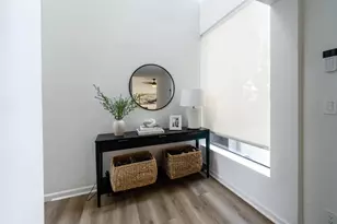 723 SE 16th Ct, Fort Lauderdale, FL 33316 - Photo 2