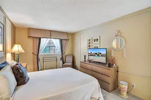 5681 SW 2nd Ct, Margate, FL 33068 - Photo 14