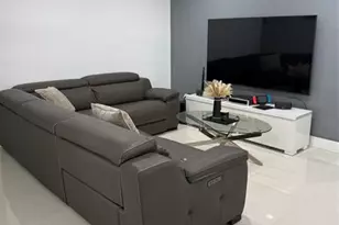 823 N 20th Ct, Hollywood, FL 33020 - Photo 6