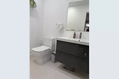 823 N 20th Ct, Hollywood, FL 33020 - Photo 12