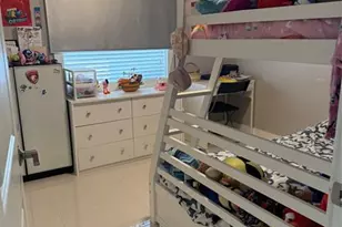 823 N 20th Ct, Hollywood, FL 33020 - Photo 18