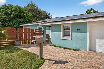 1201 N Tyrone Blvd N, Other City - In The State Of Florida, FL 33710 - Photo 2