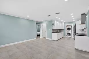 1201 N Tyrone Blvd N, Other City - In The State Of Florida, FL 33710 - Photo 10