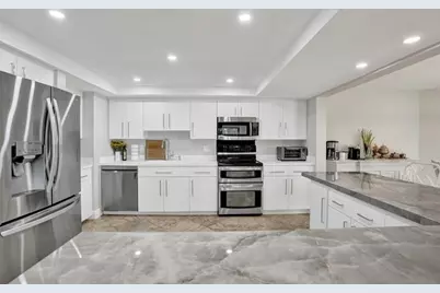 501 N Riverside Dr, Unit #203, Pompano Beach, FL 33062 - Photo 10