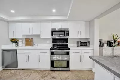 501 N Riverside Dr, Unit #203, Pompano Beach, FL 33062 - Photo 12