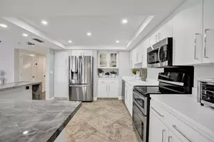 501 N Riverside Dr, Pompano Beach, FL 33062 - Photo 14