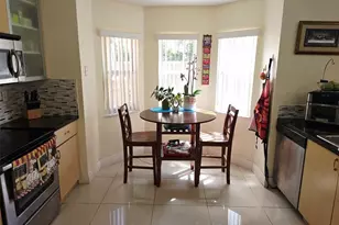 21053 SW 88th Pl, Cutler Bay, FL 33189 - Photo 16