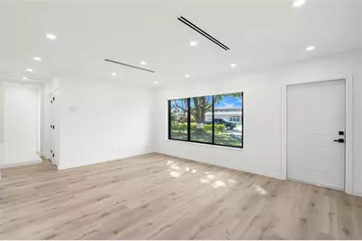 455 SW 14th Ct, Pompano Beach, FL 33060 - Photo 14