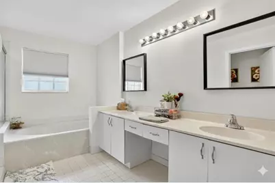 11461  Lakeview Dr, Unit #8, Coral Springs, FL 33071 - Photo 30