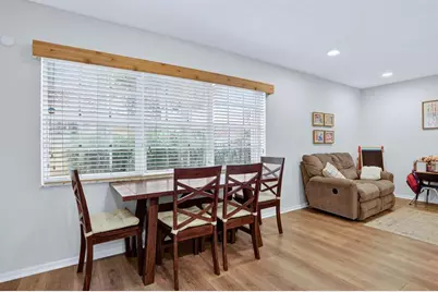 11461  Lakeview Dr, Unit #8, Coral Springs, FL 33071 - Photo 12