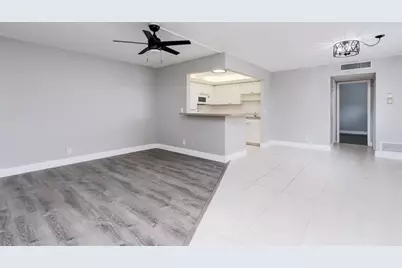 346  Monaco H, Unit #346, Delray Beach, FL 33446 - Photo 4