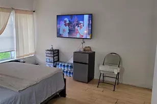 4152 Inverrary Dr, Lauderhill, FL 33319 - Photo 8