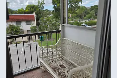 4152  Inverrary Dr, Unit #310, Lauderhill, FL 33319 - Photo 12